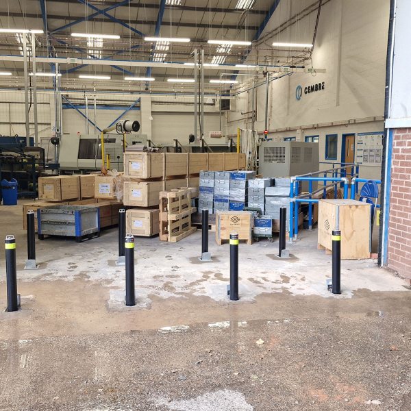 R5 TELESCOPIC BOLLARD - Image 4