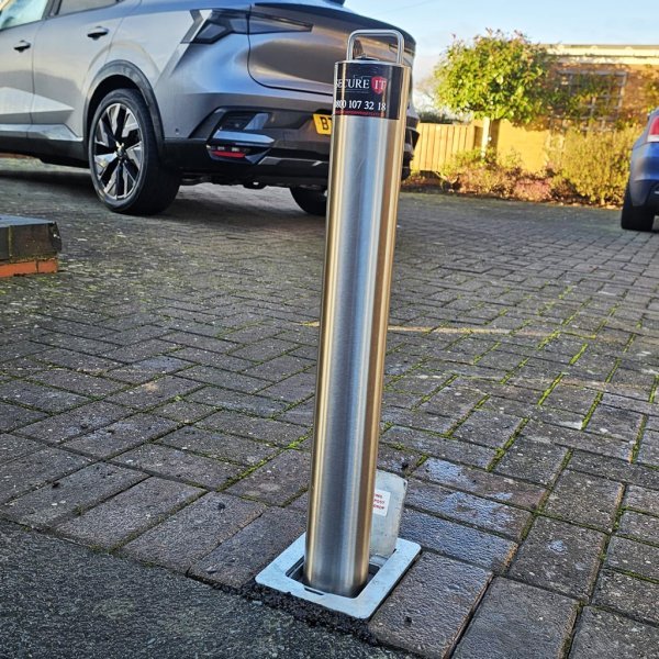 S14HD LA (670) LIFT ASSISTED TELESCOPIC BOLLARD - Image 2