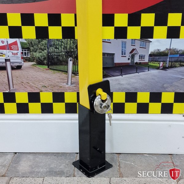Maypole Removable Security Bollard - Image 2